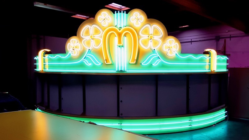 Sign Restoration Projects: Bringing History Back to Light