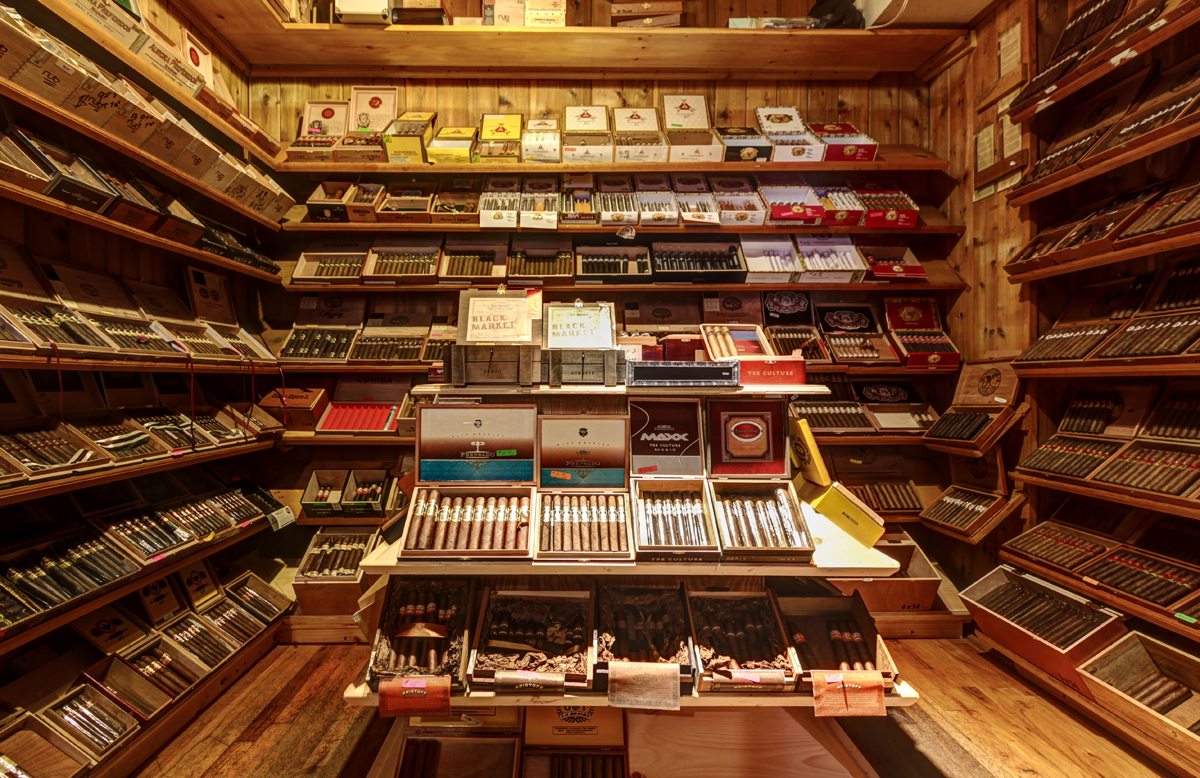 What options do I get in a smoke shop near me?