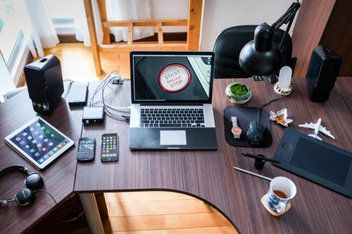 How Modern Technology Has Changed Our Lives For Better